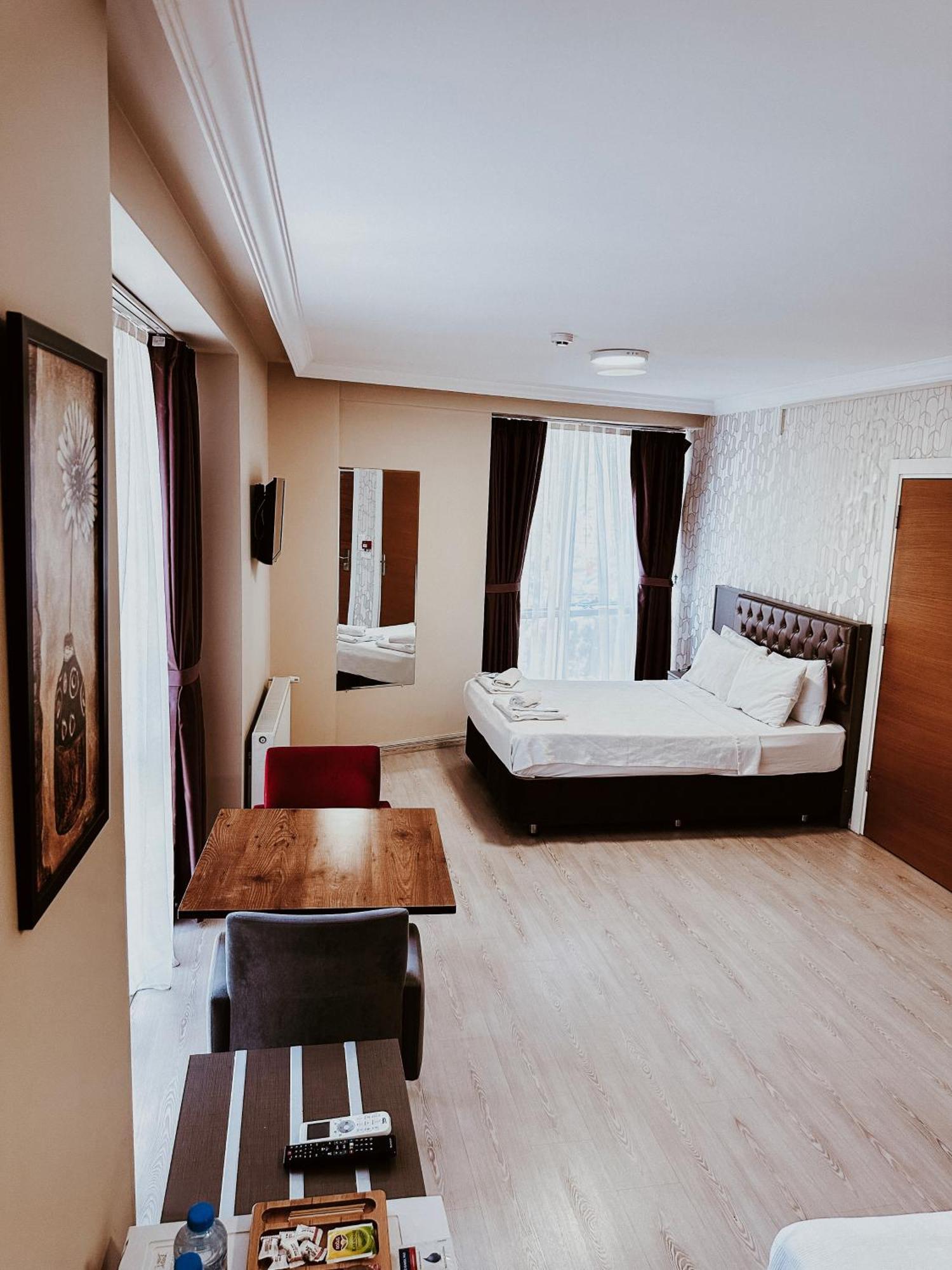 Punta Vista Hotel Izmir Exterior photo